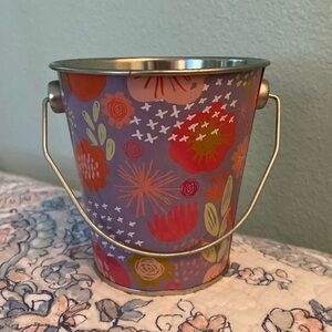 A cute floral pail / little bucket!